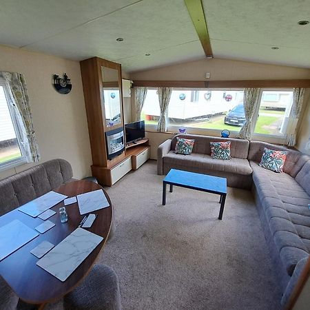 Caravan Waxholme Exterior foto