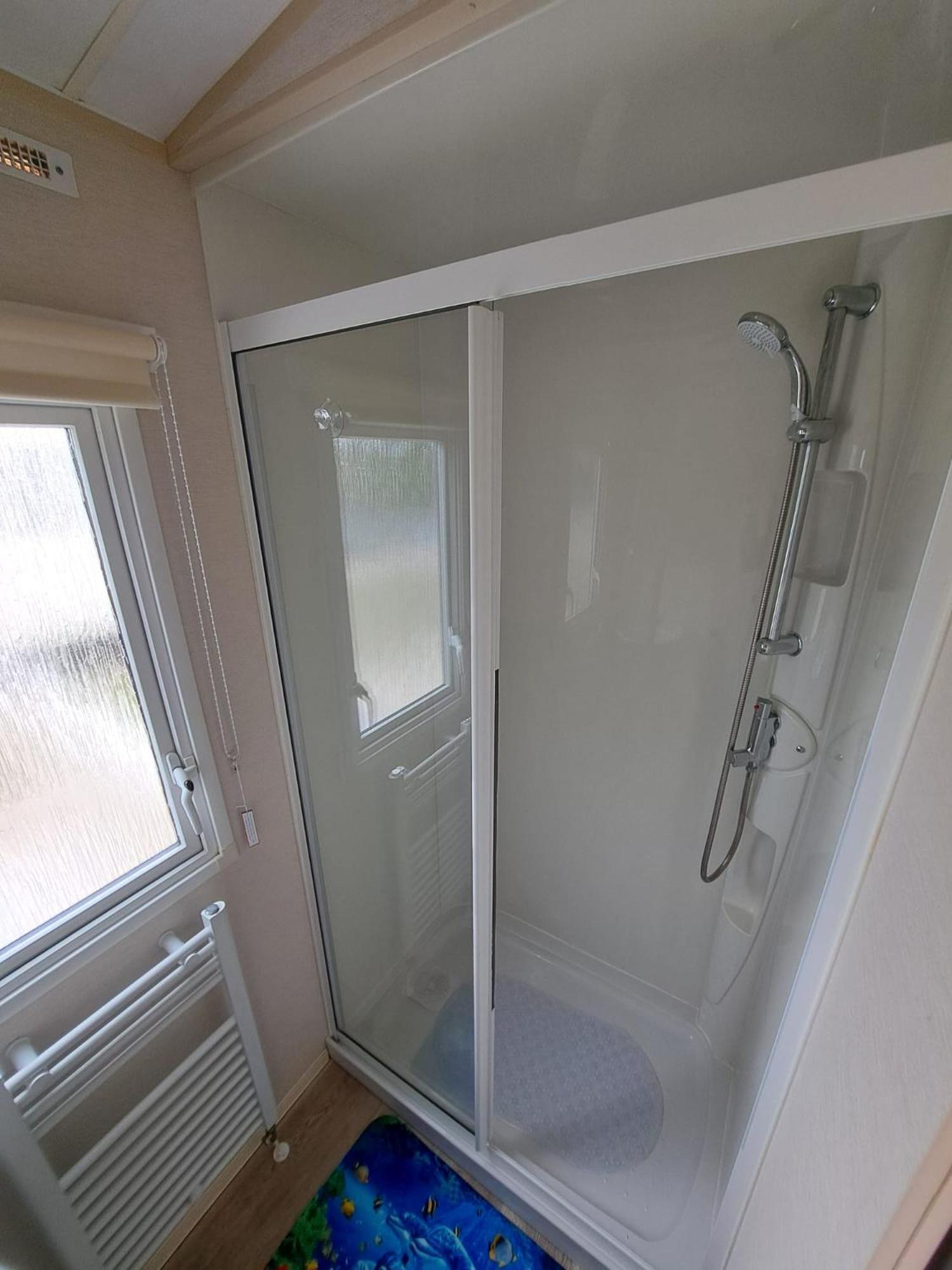 Caravan Waxholme Exterior foto